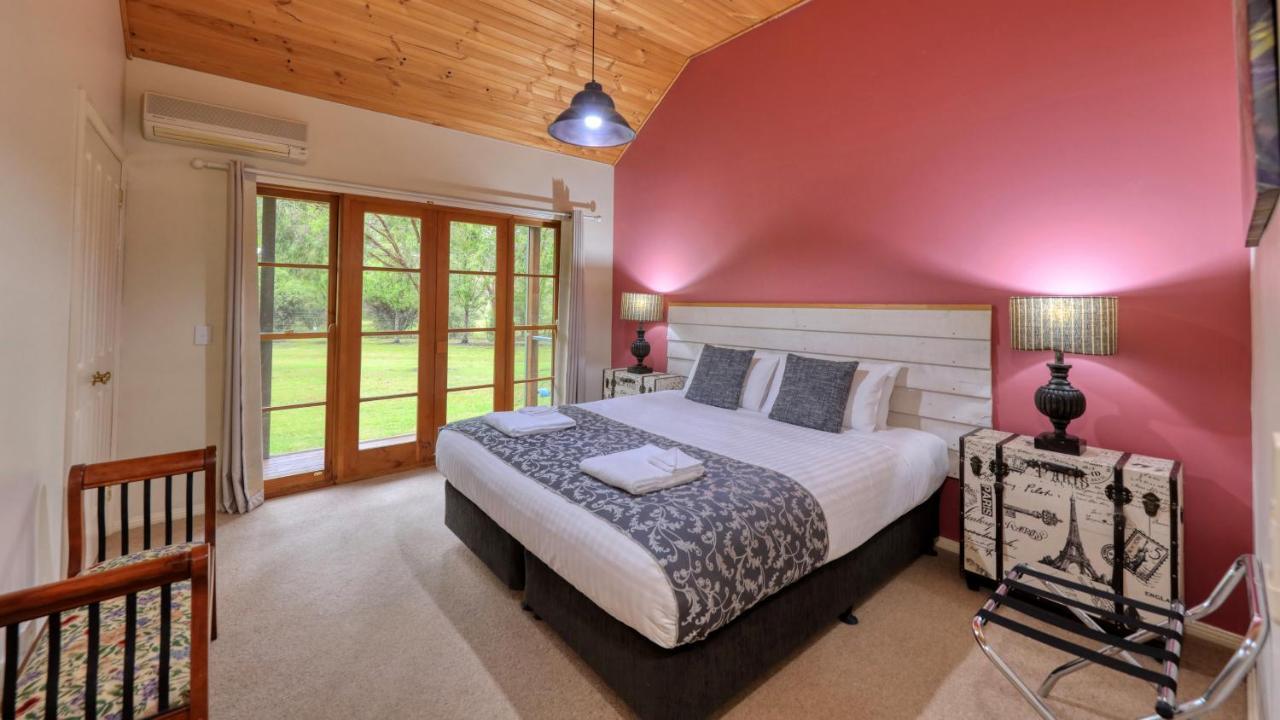 Beechworth Cedar Cottages Exteriör bild