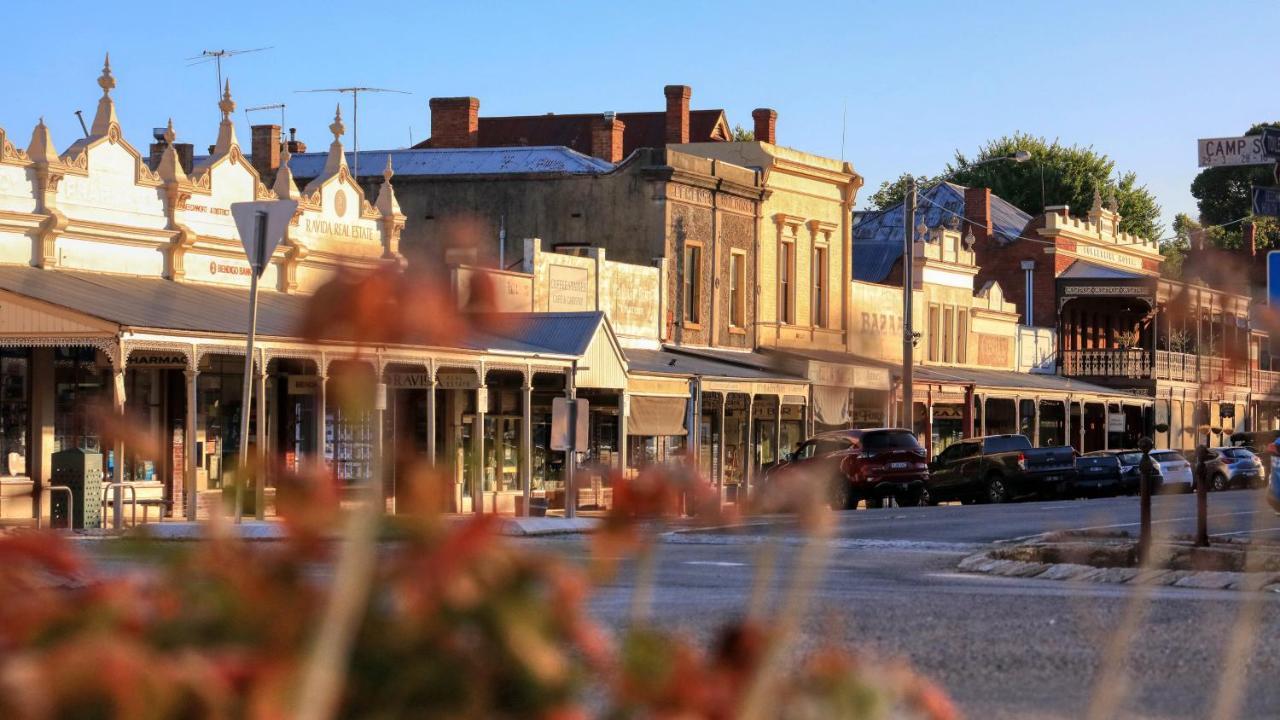 Beechworth Cedar Cottages Exteriör bild