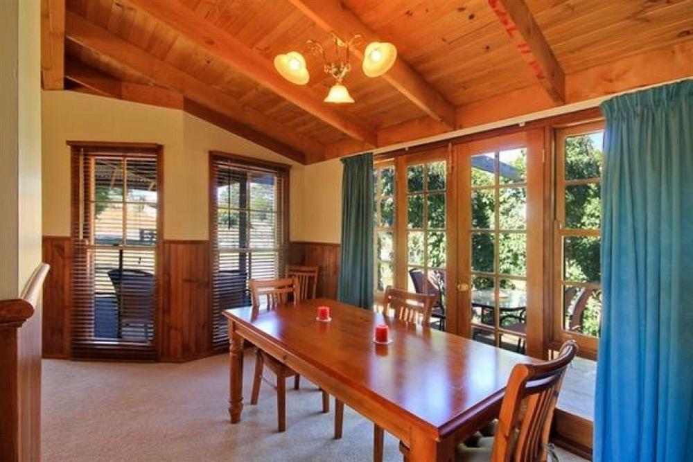 Beechworth Cedar Cottages Exteriör bild